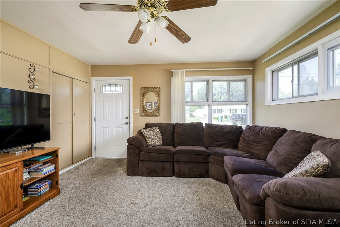4917 Raven Road Louisville, KY 40213 - Photo 6 of 29