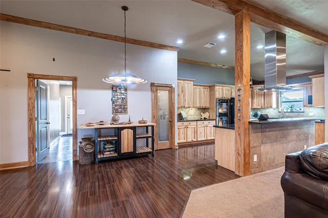 $750,000 | 38766 Wyatt Chapel Road, Hempstead, TX 77445