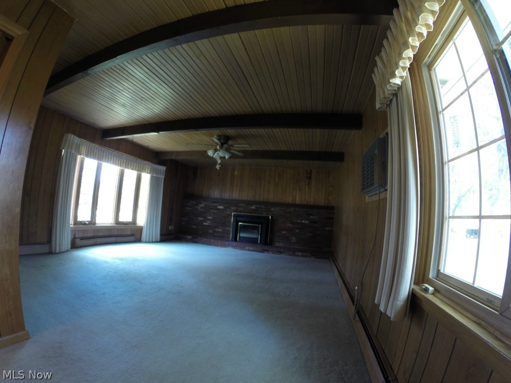 325 Niles Vienna Road Vienna, OH 44473 - Photo 6 of 12 Gallery Image 6