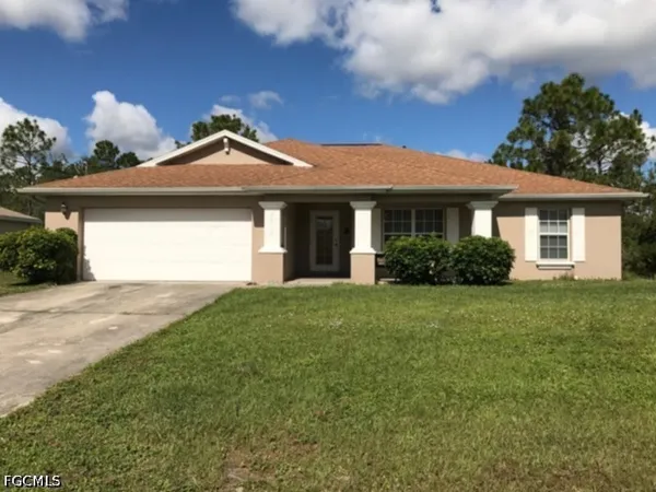$1,850 | 2912 48th Street West, Lehigh Acres, FL 33971