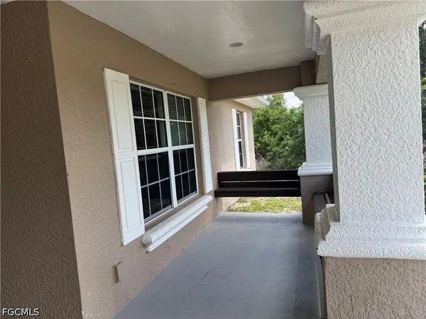 $1,850 | 2912 48th Street West, Lehigh Acres, FL 33971