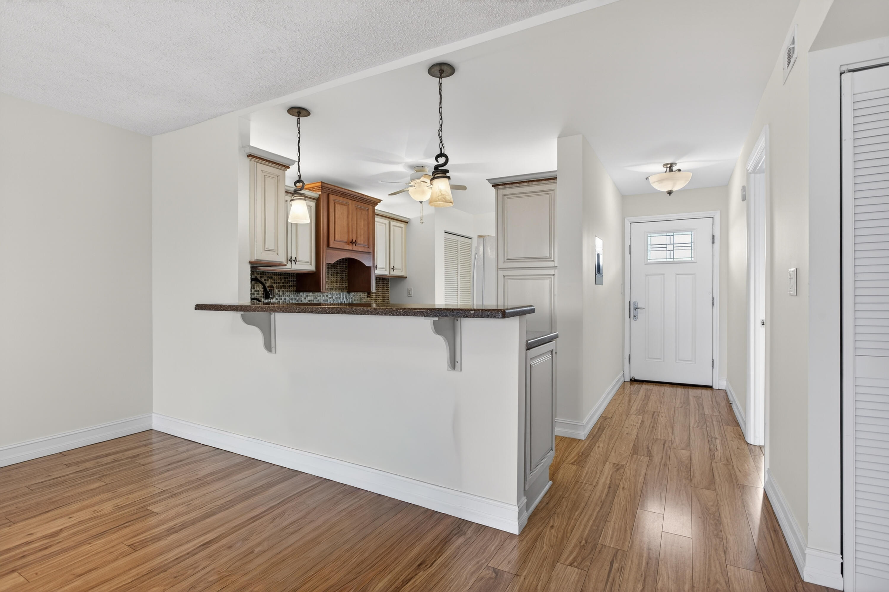 1631 Riverview Road, Unit 504 Deerfield Beach, FL 33441 - Photo 19 of 49 KITCHEN