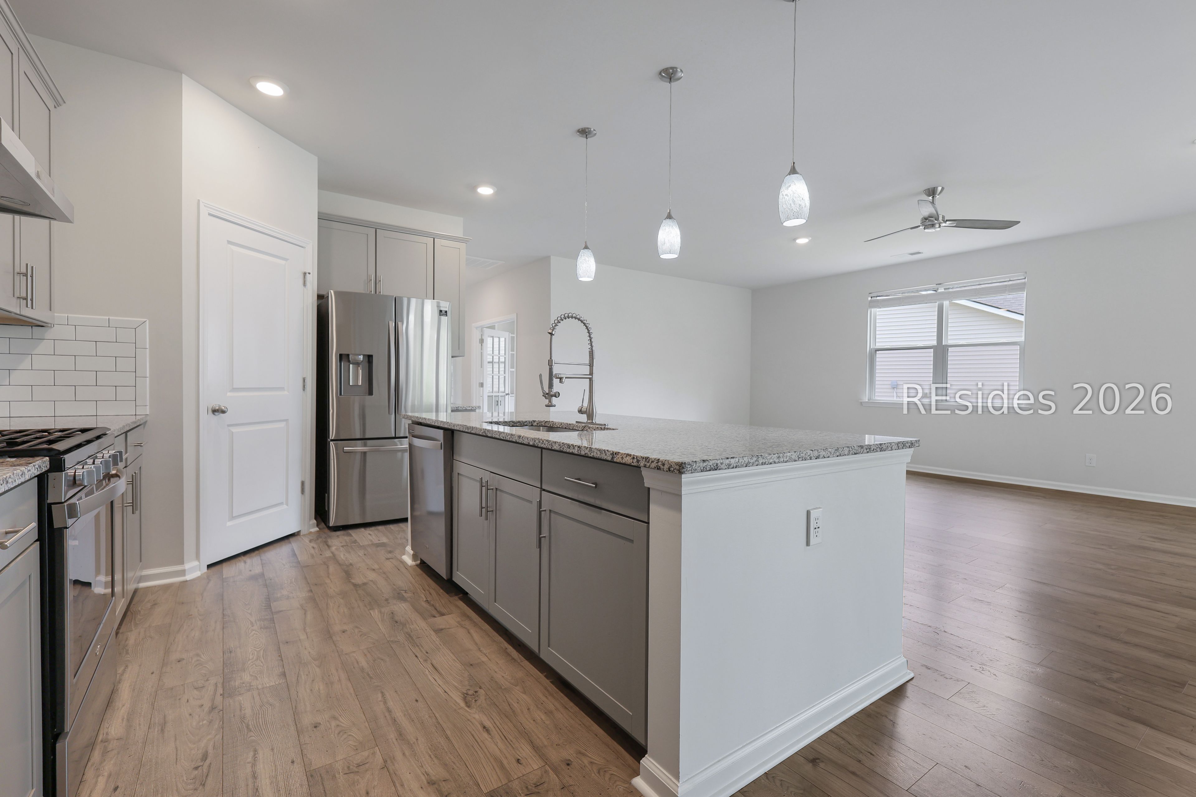 469 Rye Creek Circle Bluffton, SC 29909 - Photo 14 of 26 Large center Island
