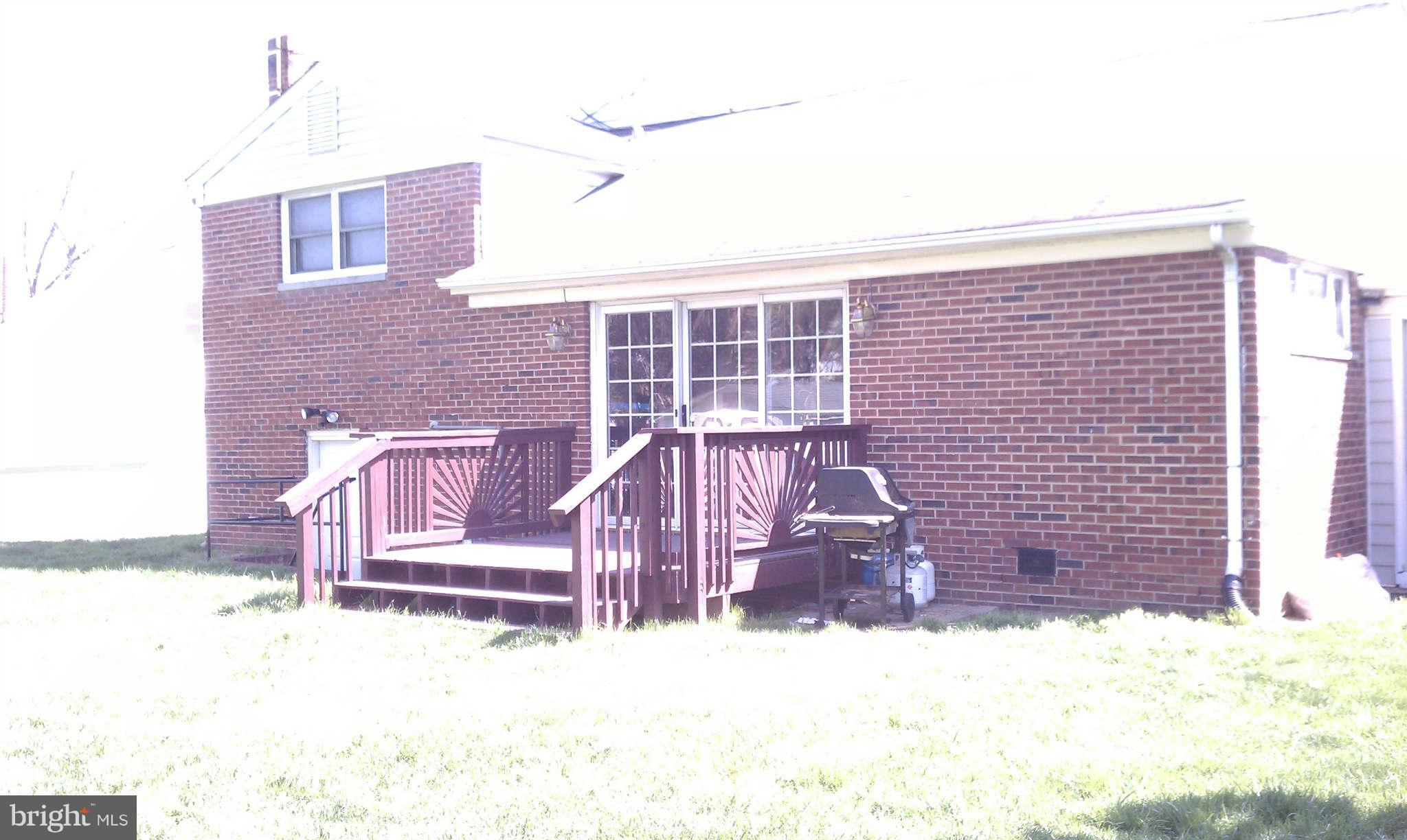 5802 Channing Road Springfield, VA 22150 - Photo 3 of 5 Exterior (Rear)
