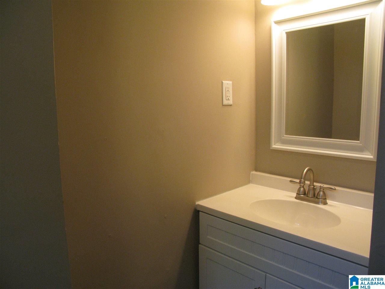 432 Bryant Street Bessemer, AL 35020 - Photo 18 of 32