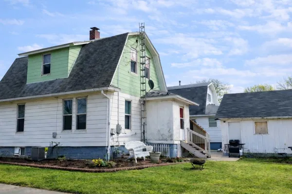 $89,900 | 411 West Park Street, Morrison, IL 61270