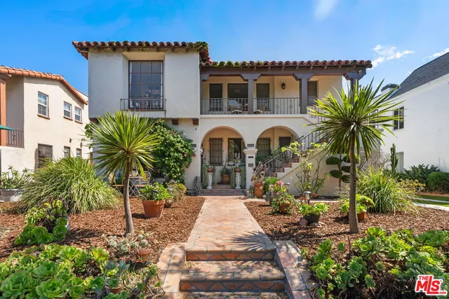 $1,995,000 | 1556 South Ogden Drive, Los Angeles, CA 90019