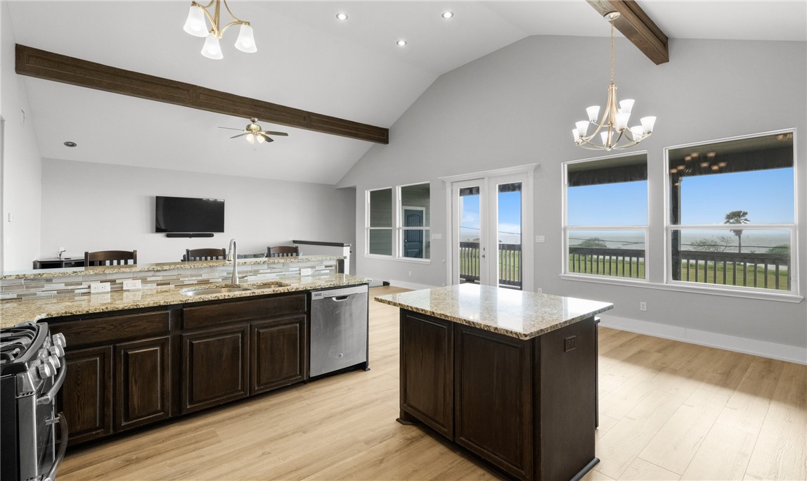 3322 Maui Drive Corpus Christi, TX 78418 - Photo 6 of 35