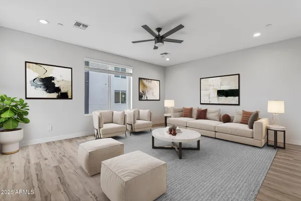 $759,999 | 2601 East Clarendon Avenue, Unit 1, Phoenix, AZ 85016