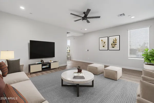 $759,999 | 2601 East Clarendon Avenue, Unit 1, Phoenix, AZ 85016