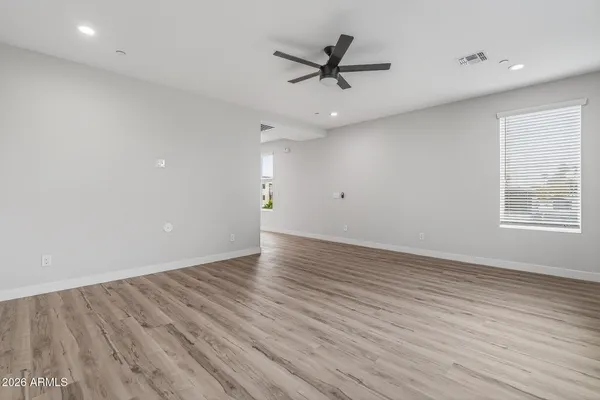 $759,999 | 2601 East Clarendon Avenue, Unit 1, Phoenix, AZ 85016