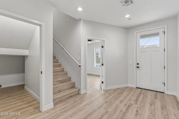$759,999 | 2601 East Clarendon Avenue, Unit 1, Phoenix, AZ 85016