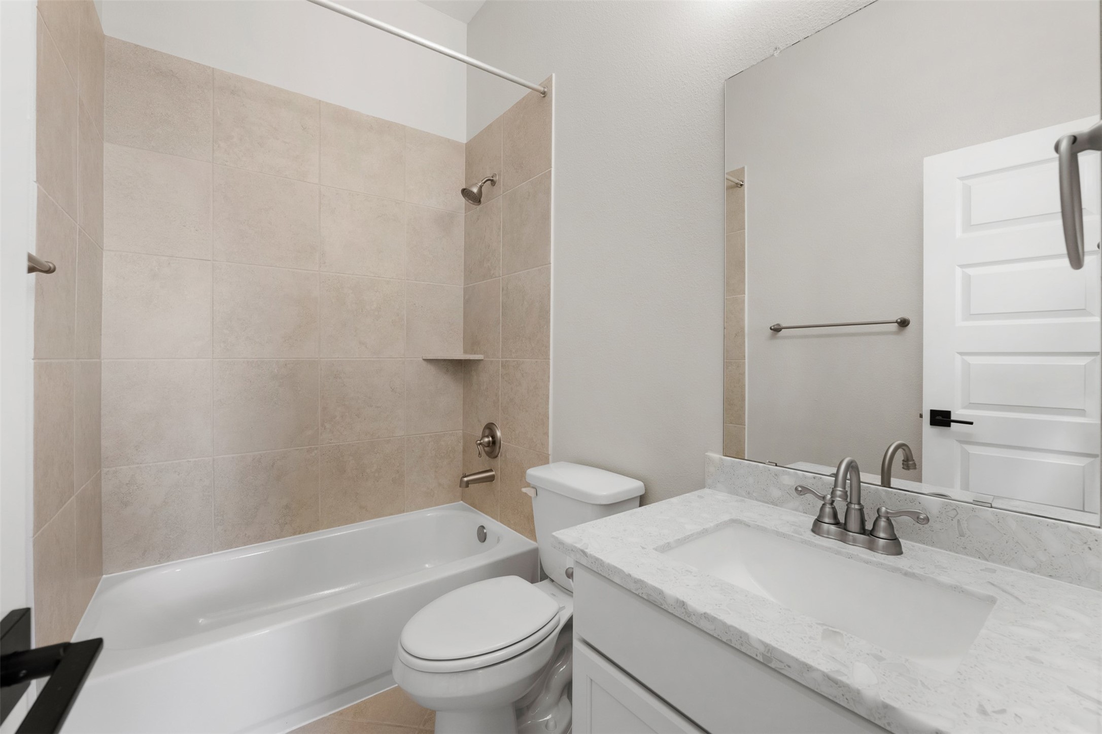 8022 McKittrick Ridge Drive Porter, TX 77365 - Photo 22 of 44 Hall bathroom at front of home