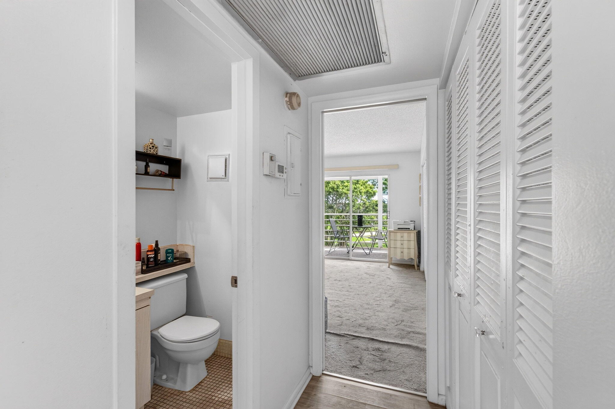 4048 Rexford Drive, Unit 4048 Boca Raton, FL 33434 - Photo 24 of 106 29-web-or-mls-DSC_5272