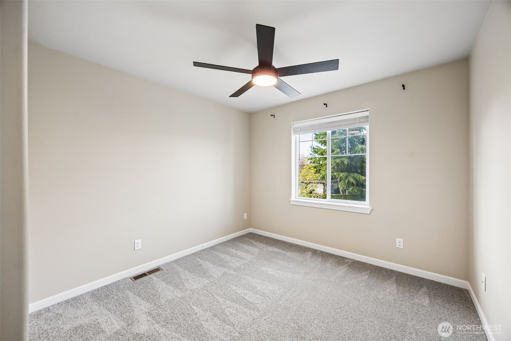 4703 Prestwick Lane Southeast Lacey, WA 98513 - Photo 27 of 40 an empty room with a window