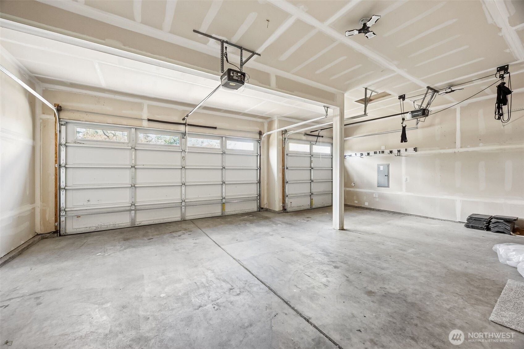 4703 Prestwick Lane Southeast Lacey, WA 98513 - Photo 32 of 40 a view of a garage