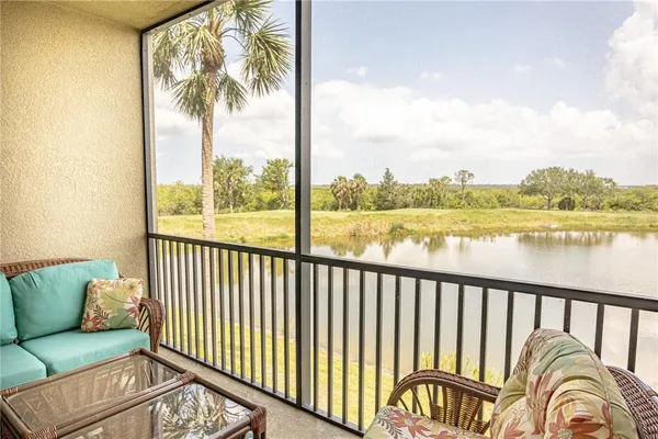 $265,000 | 7005 River Hammock Drive, Unit 204, Bradenton, FL 34212