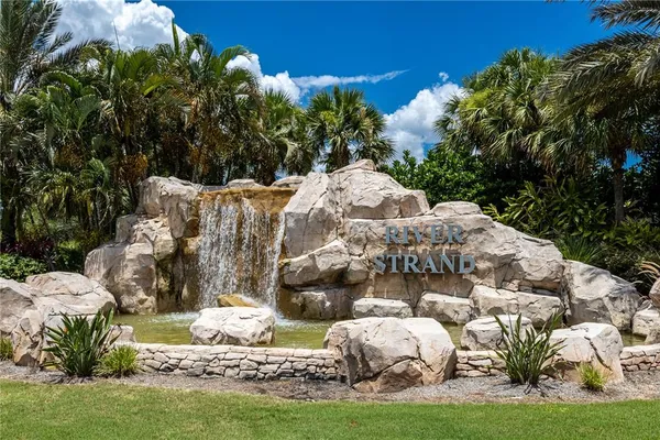 $265,000 | 7005 River Hammock Drive, Unit 204, Bradenton, FL 34212