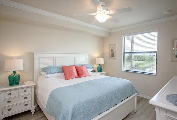 $265,000 | 7005 River Hammock Drive, Unit 204, Bradenton, FL 34212