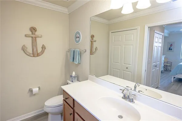 $265,000 | 7005 River Hammock Drive, Unit 204, Bradenton, FL 34212