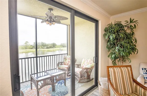 $265,000 | 7005 River Hammock Drive, Unit 204, Bradenton, FL 34212