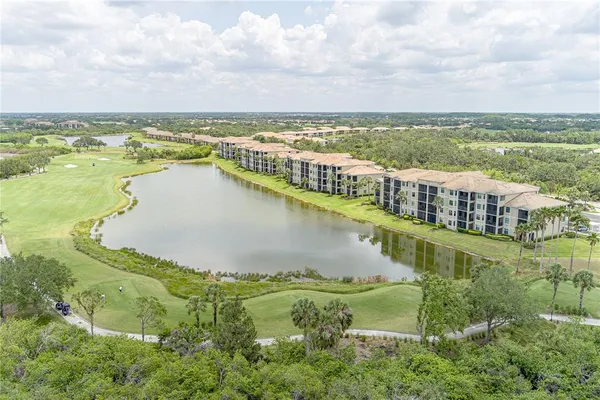 $265,000 | 7005 River Hammock Drive, Unit 204, Bradenton, FL 34212