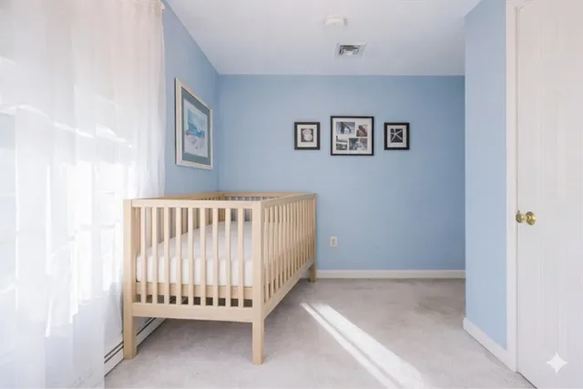 $750,000 | 25 Dunny Cove Lane, Uxbridge, MA 01569