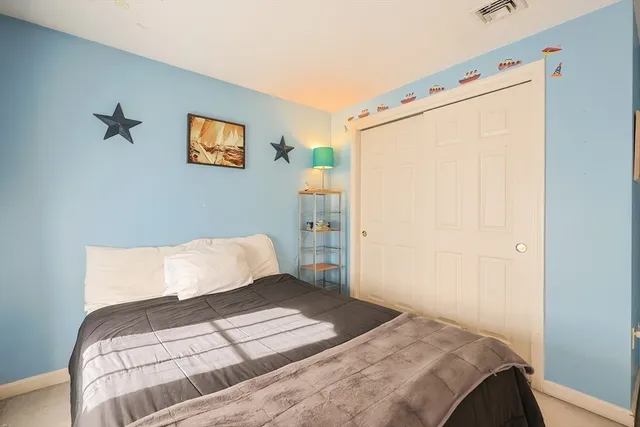 $750,000 | 25 Dunny Cove Lane, Uxbridge, MA 01569