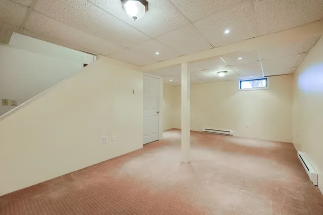 $750,000 | 25 Dunny Cove Lane, Uxbridge, MA 01569