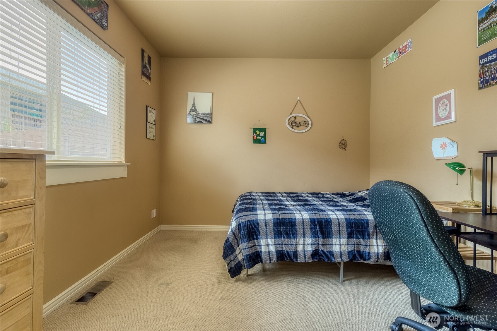 108 Wedgewood Road Walla Walla, WA 99362 - Photo 19 of 27