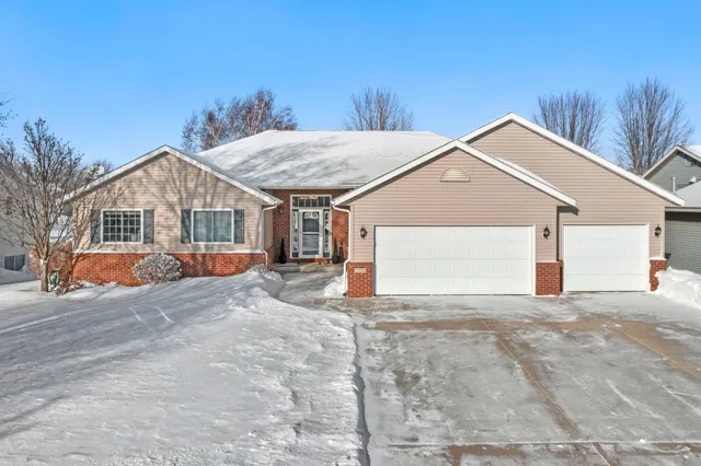 $465,000 | 1230 12th Street Southeast, Owatonna, MN 55060