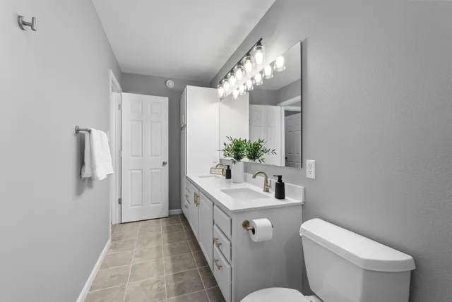 $465,000 | 1230 12th Street Southeast, Owatonna, MN 55060