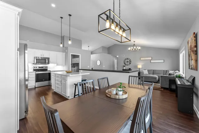 $465,000 | 1230 12th Street Southeast, Owatonna, MN 55060