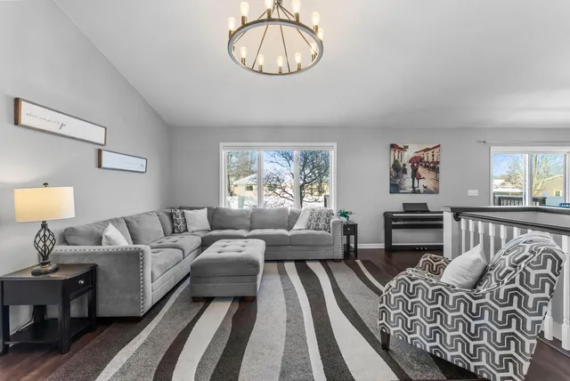 $465,000 | 1230 12th Street Southeast, Owatonna, MN 55060