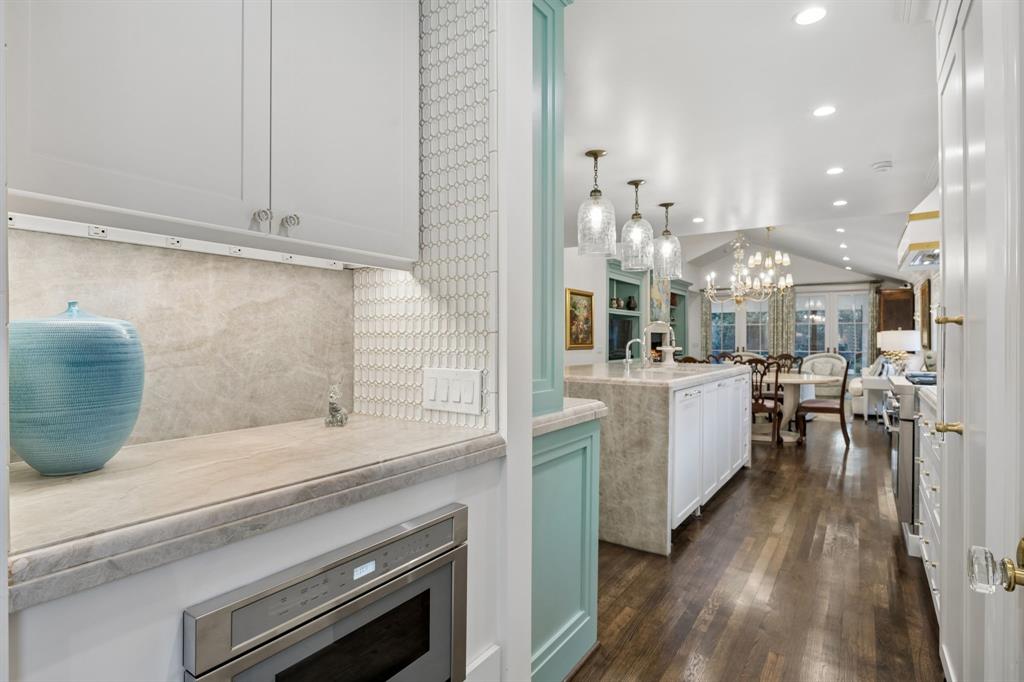 8111 Chadbourne Road Dallas, TX 75209 - Photo 13 of 33