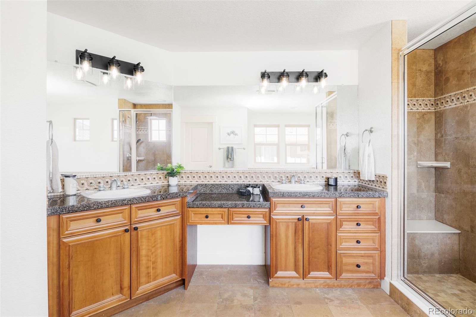24980 East Roxbury Place Aurora, CO 80016 - Photo 21 of 41