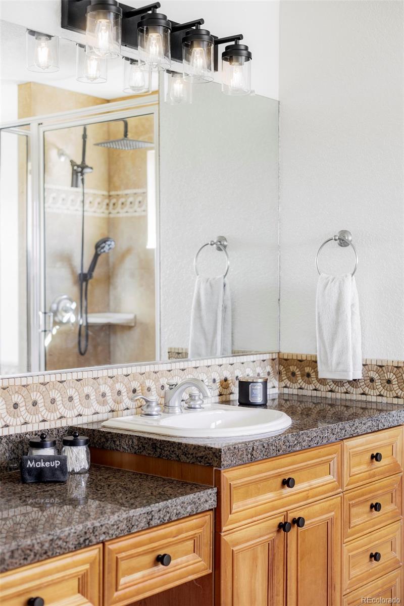 24980 East Roxbury Place Aurora, CO 80016 - Photo 22 of 41