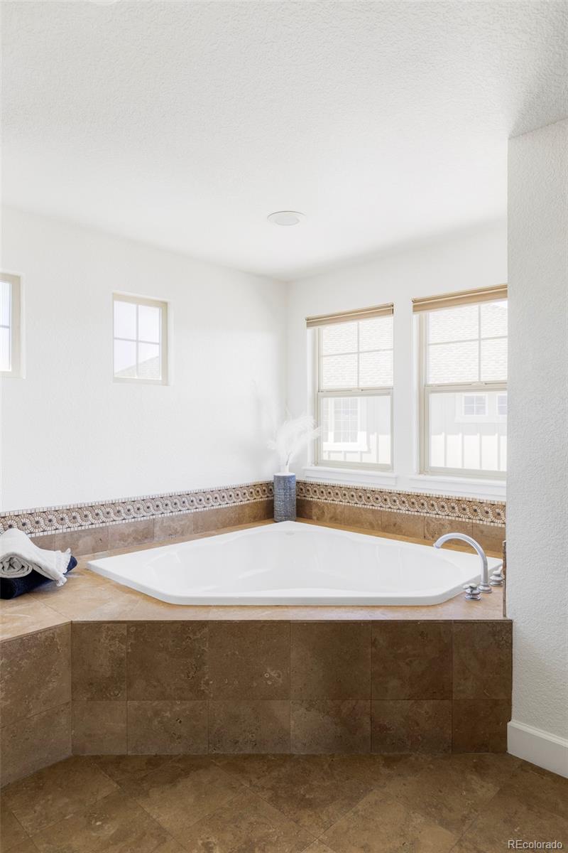 24980 East Roxbury Place Aurora, CO 80016 - Photo 24 of 41