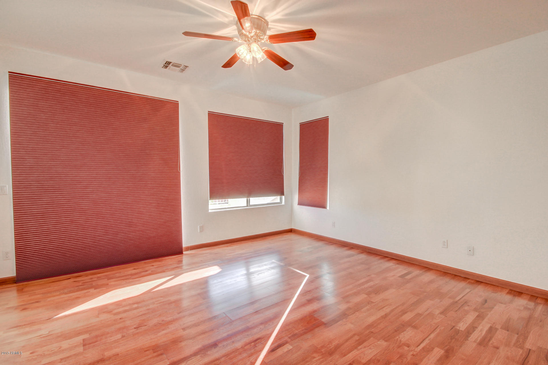 2831 West Lamar Road Phoenix, AZ 85017 - Photo 31 of 38 0034-Lamar (34)