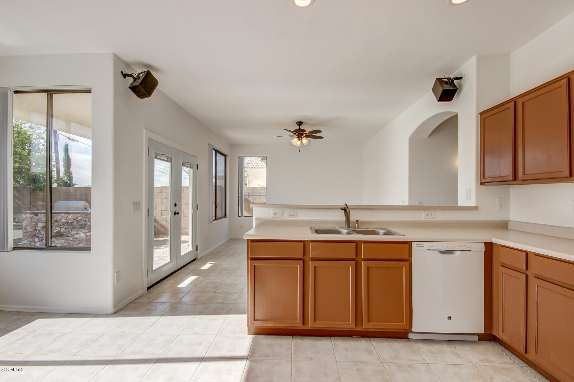 2831 West Lamar Road Phoenix, AZ 85017 - Photo 10 of 38 0051-Lamar (4)