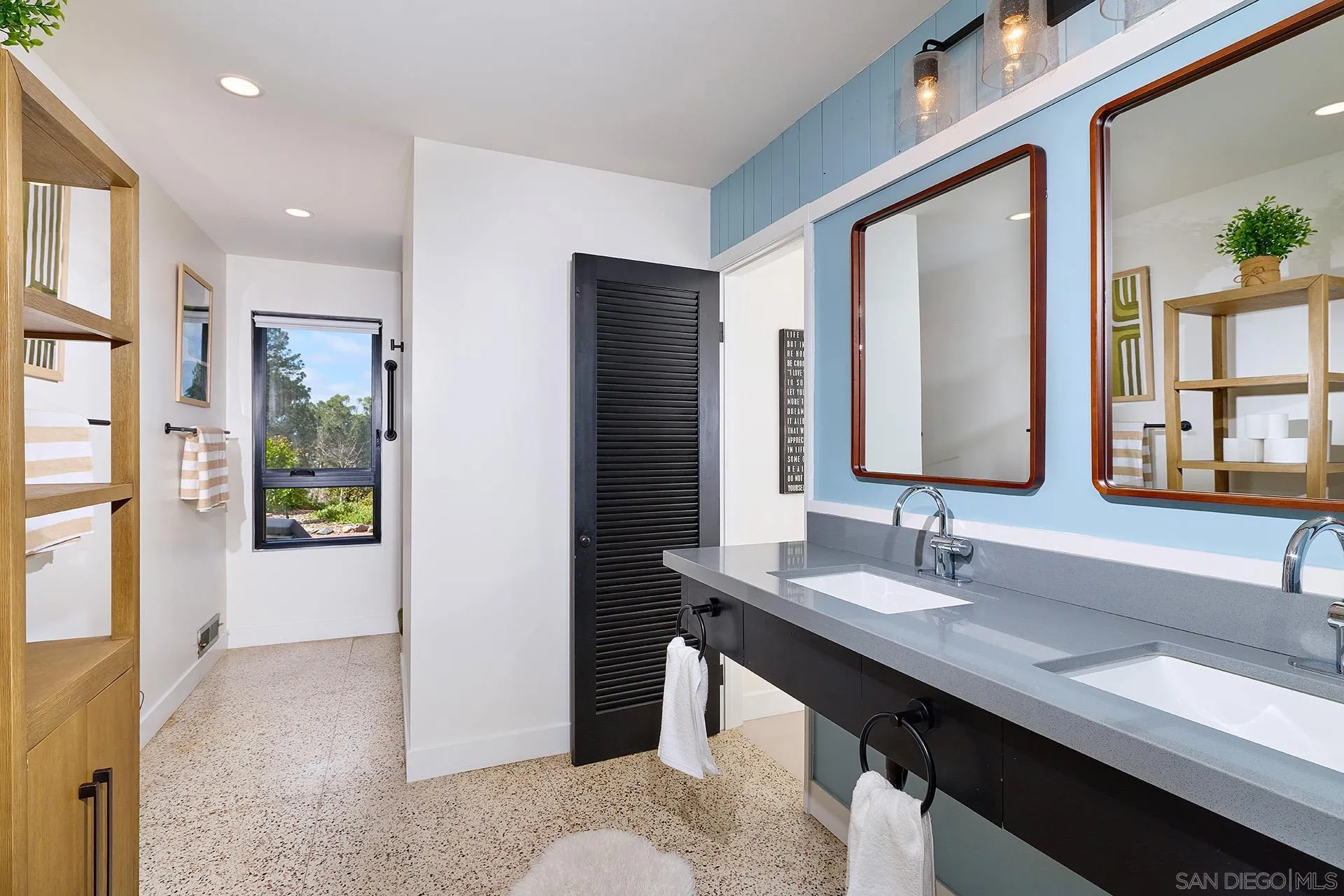 1234 Oribia Road Del Mar, CA 92014 - Photo 17 of 36