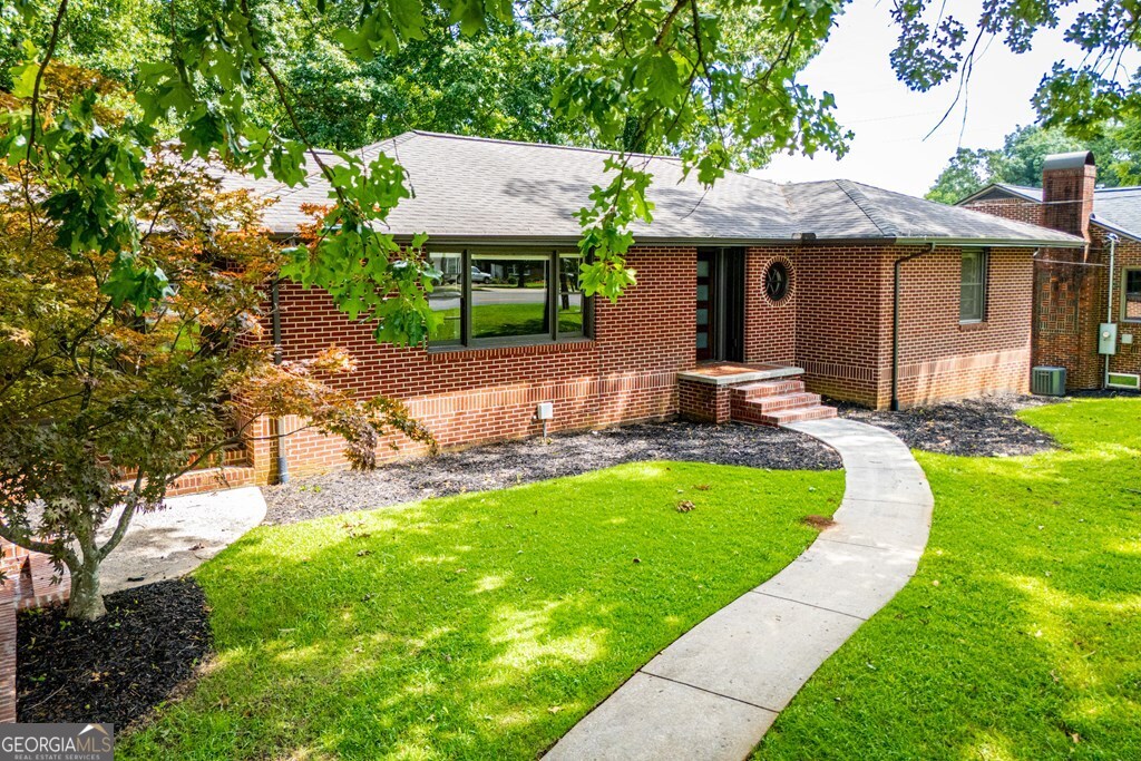 2020 Maple Street Carrollton, GA 30117 - Photo 4 of 86