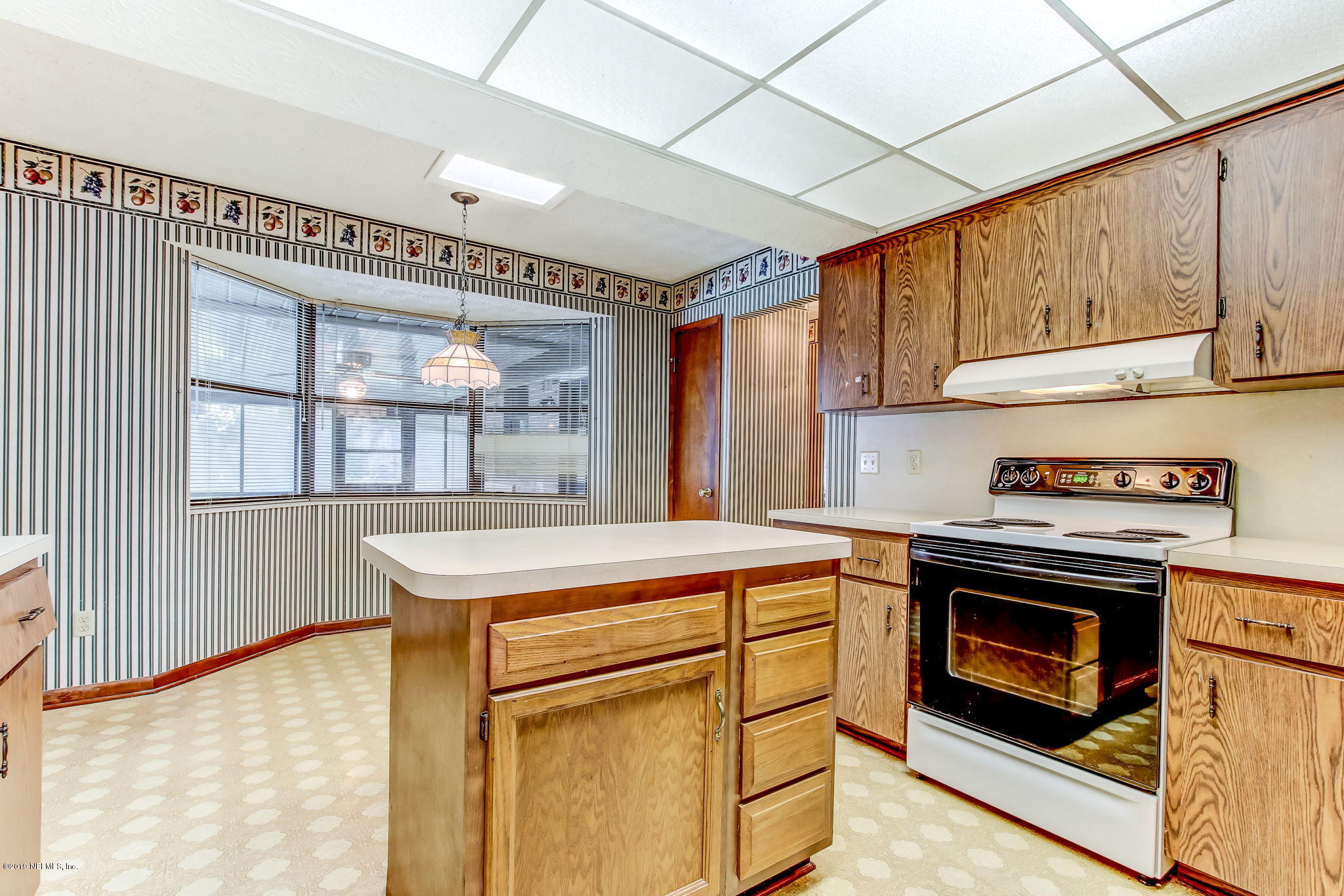 5898 Swamp Fox Road Jacksonville, FL 32210 - Photo 14 of 33 Kitchen