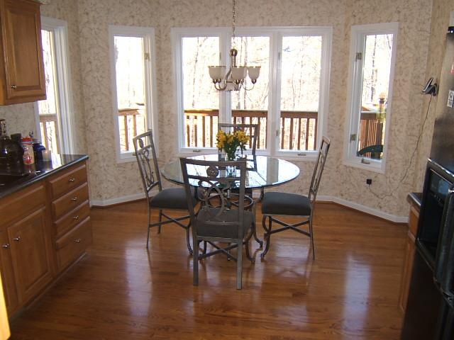 3060 Timberview Road Roanoke, VA 24019 - Photo 13 of 40 Breakfast Area