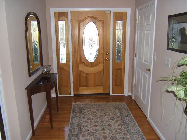 3060 Timberview Road Roanoke, VA 24019 - Photo 3 of 40 Front Entry Foyer