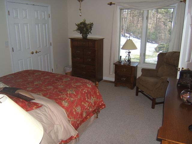 3060 Timberview Road Roanoke, VA 24019 - Photo 23 of 40 Bedroom 2