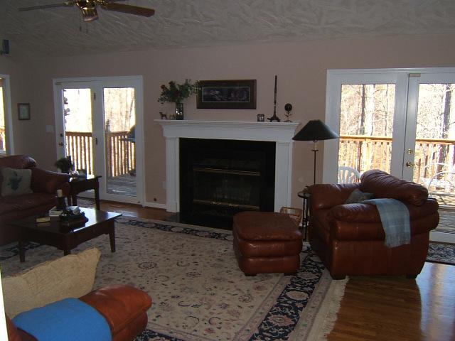 3060 Timberview Road Roanoke, VA 24019 - Photo 7 of 40 Great Room4