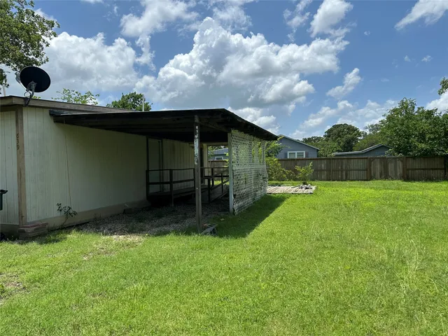 $87,000 | 639 North Manse Avenue, Giddings, TX 78942