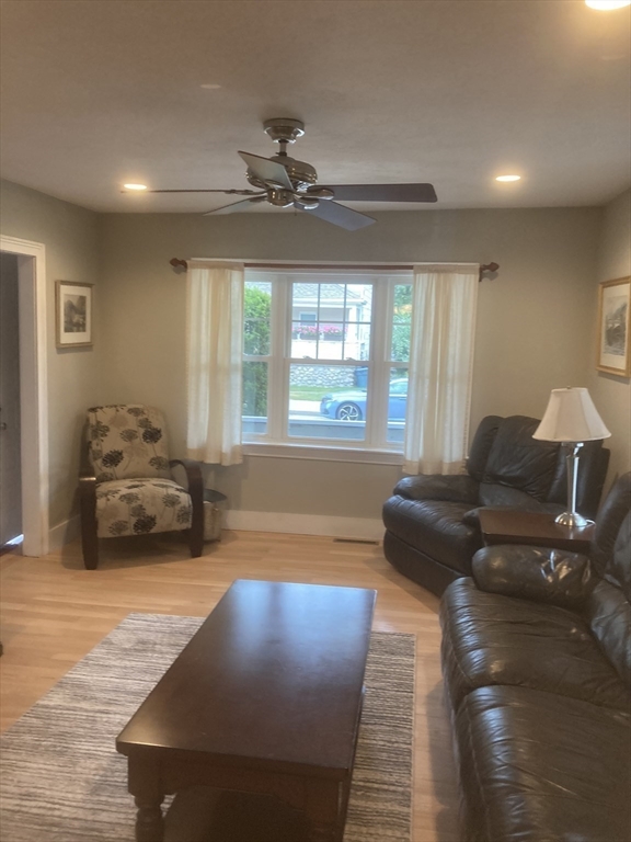 23 Imbaro Road Boston, MA 02136 - Photo 4 of 11 Gallery Image 4