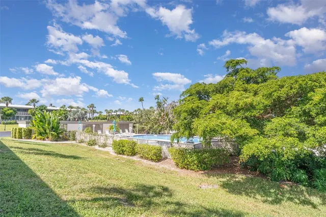 $675,000 | 6200 Flotilla Drive, Unit 311, Holmes Beach, FL 34217